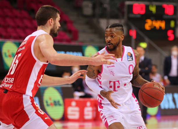 这一事件的 这一事件的