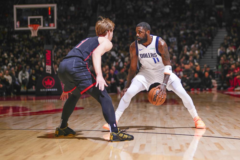 女队不负众 女队不负众