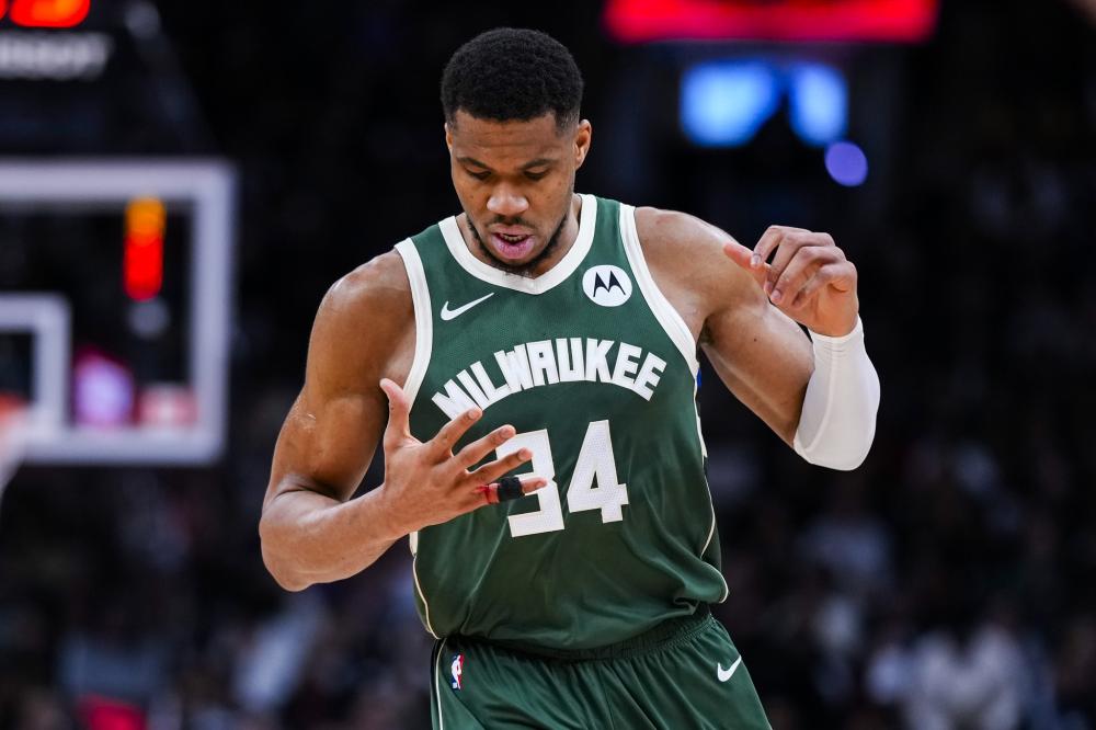 吸引了大批 吸引了大批