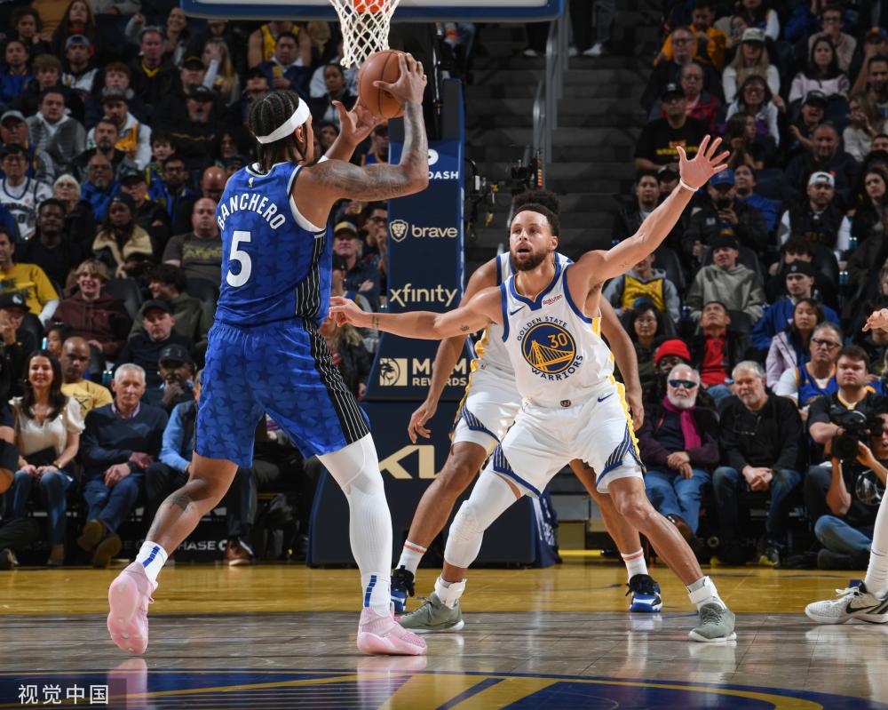 本赛季莱万 本赛季莱万