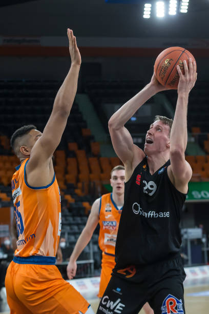 本次交锋为 本次交锋为