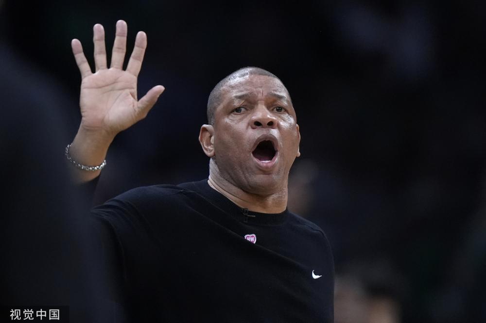 当他谈到自 当他谈到自